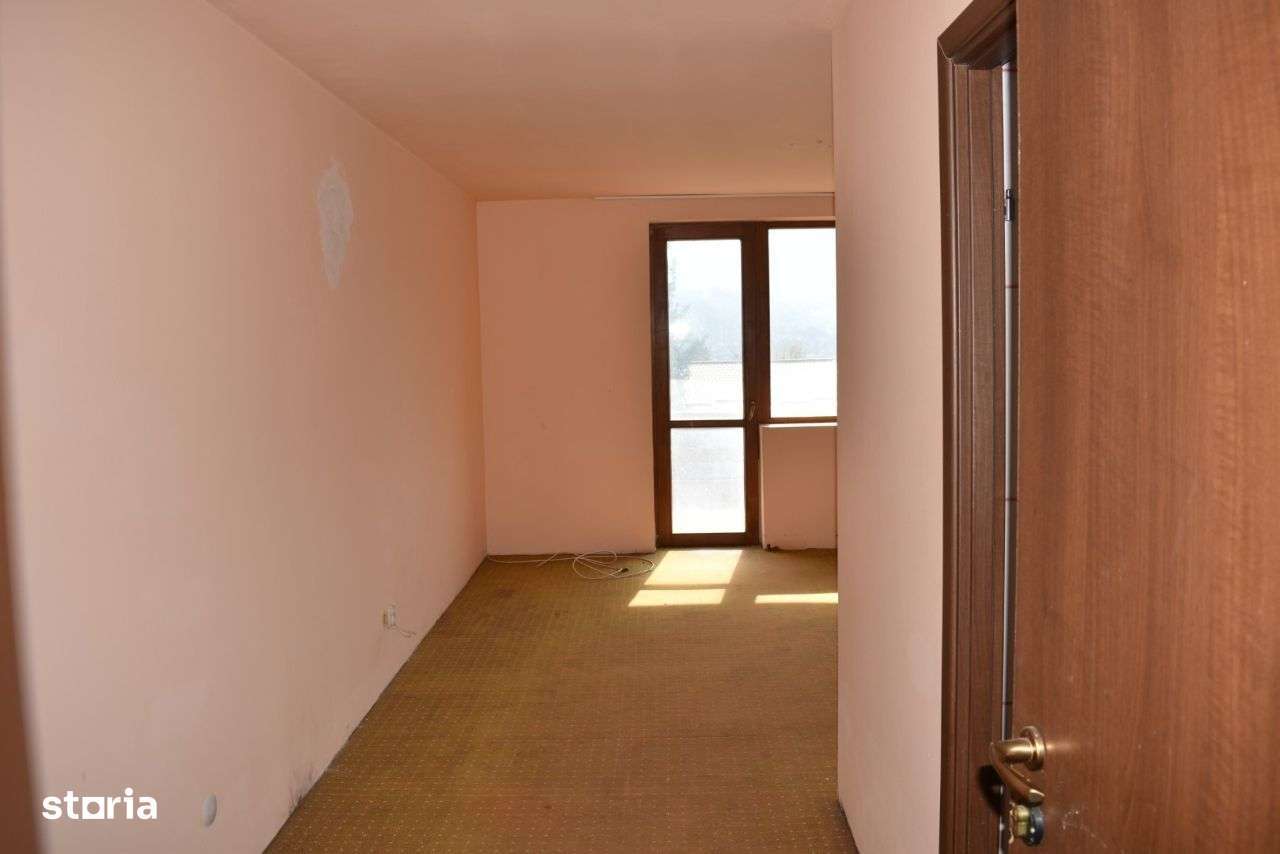 Pensiune/casa cu mai multe utilitati de vanzare in Bran-Predelut-13