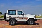 Toyota Land Cruiser - 11