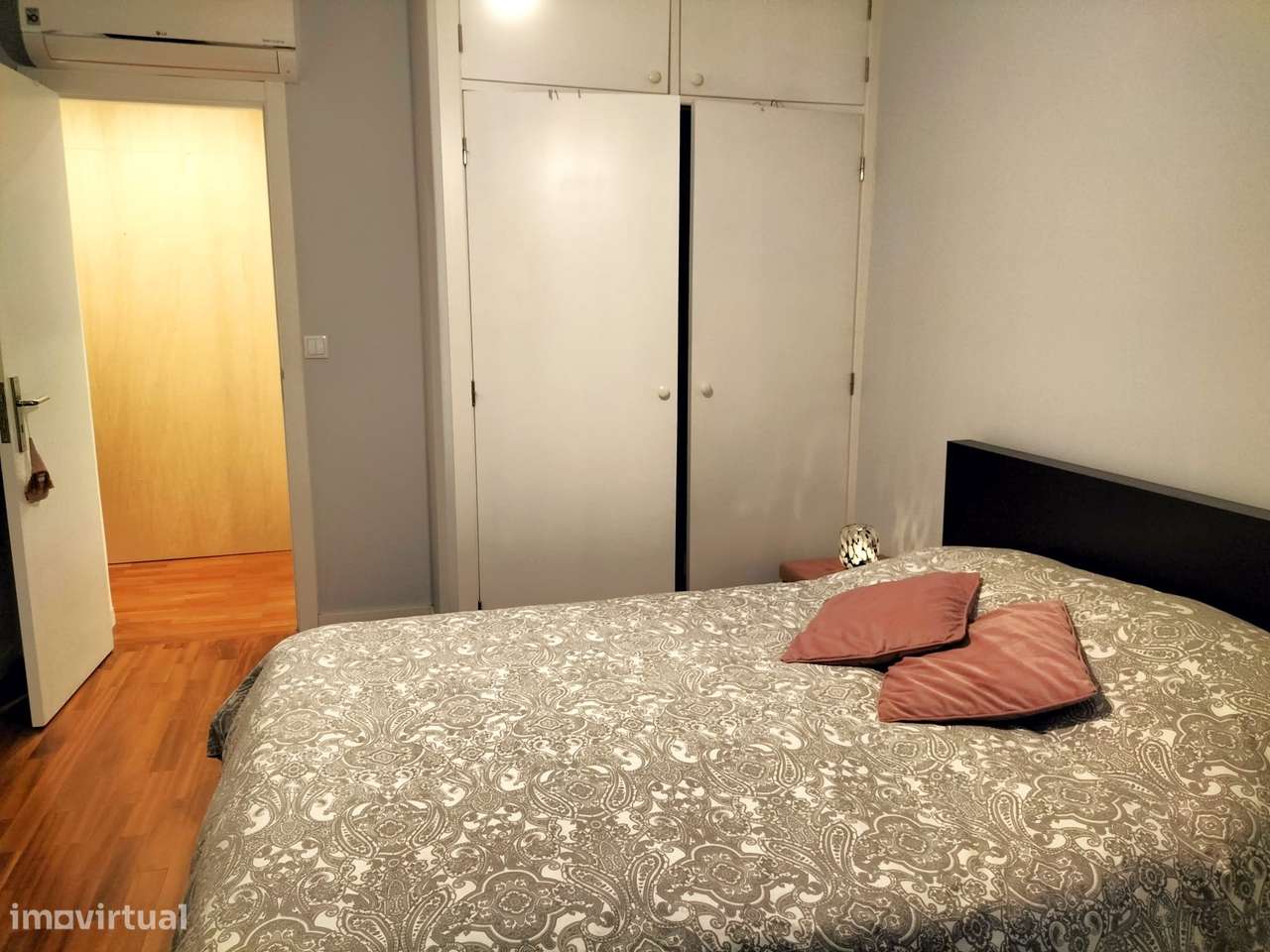 Andar T2 no Tovim, Santo António dos Olivais-14