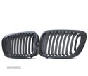 GRELHAS FRONTAIS PARA BMW E46 SEDAN TOURING 98-01 LOOK M PRETO MATT - 4