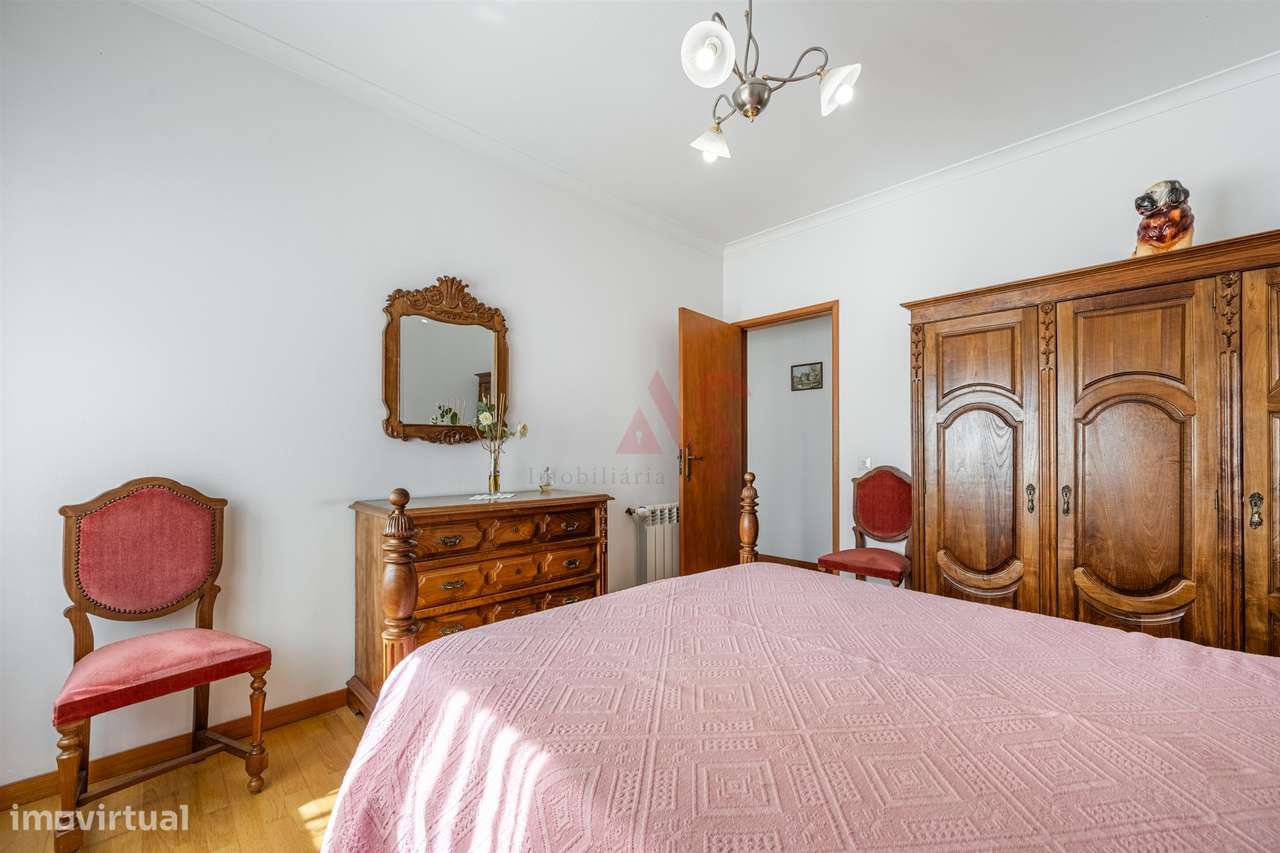 Moradia T5 com Vista Deslumbrante sobre a Cidade de Vizela-17