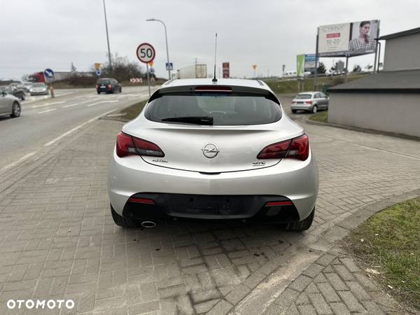 Opel Astra IV GTC 2.0 CDTI Sport S&S - 5