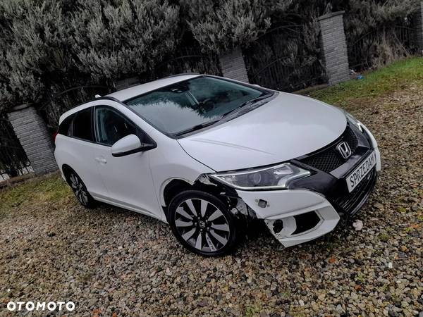 Honda Civic Tourer 1.8 i-VTEC Elegance - 2