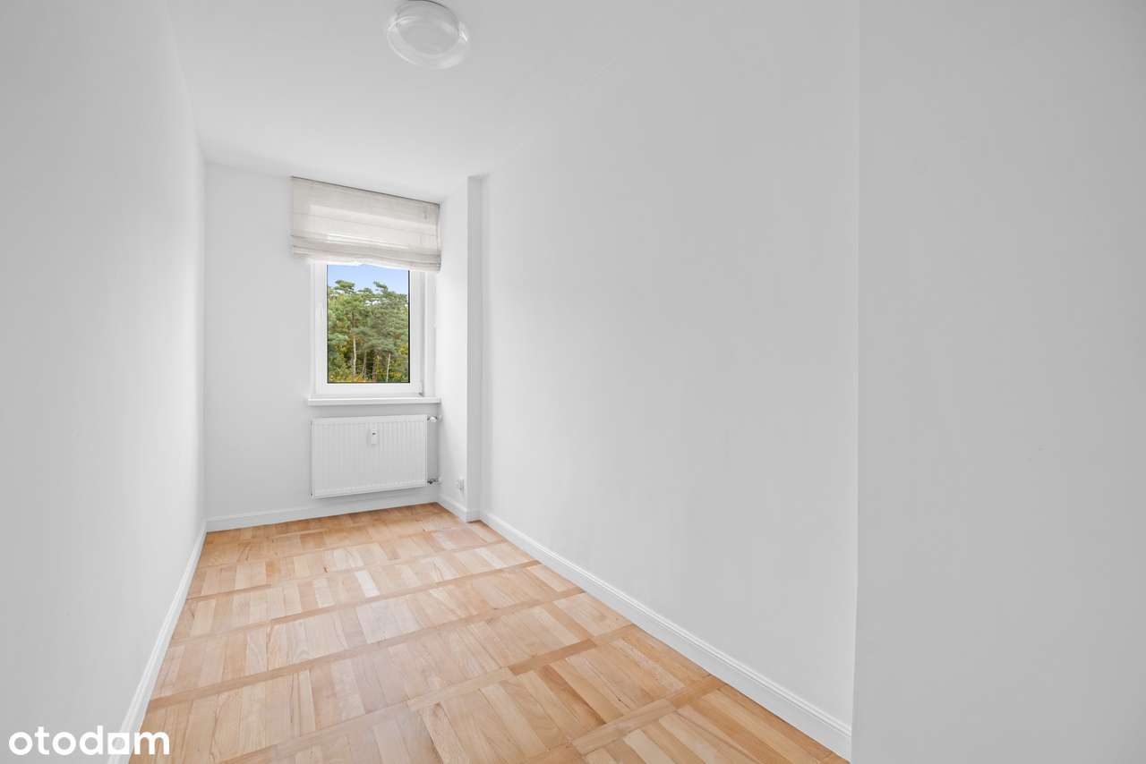 Pięknie wykończone mieszkanie 4-pokojowe z widokiem na las-16