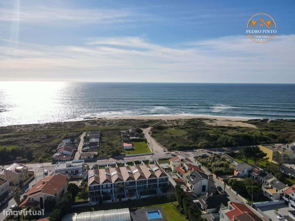 Moradia Independente com Piscina a 250m da Praia – Madalena, Vila Nova-5