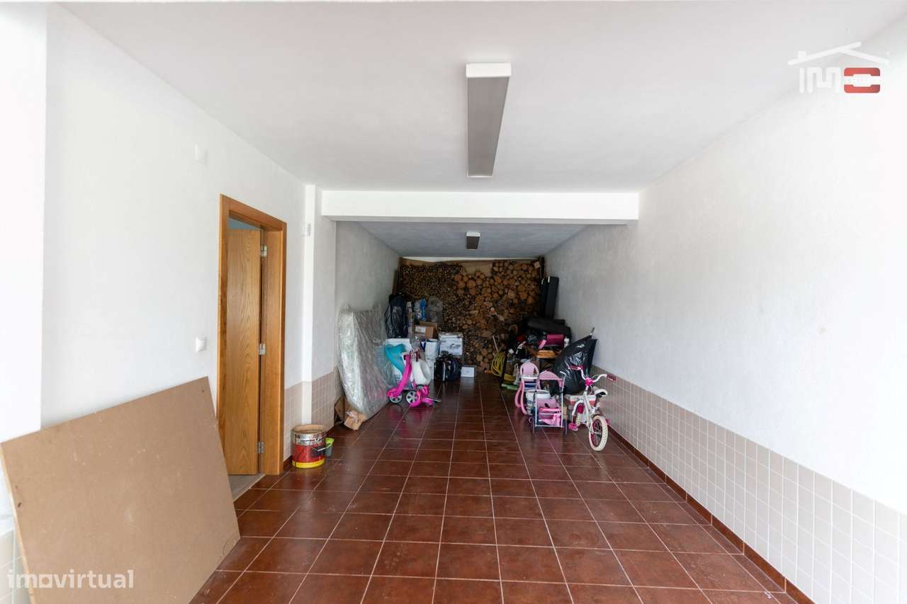 Moradia T5 em Tomar-38