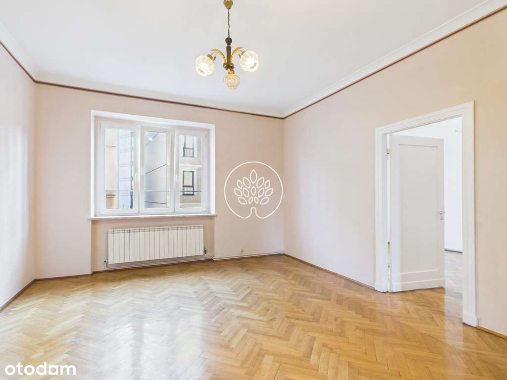 Mieszkanie trzypokojowe w kamienicy
