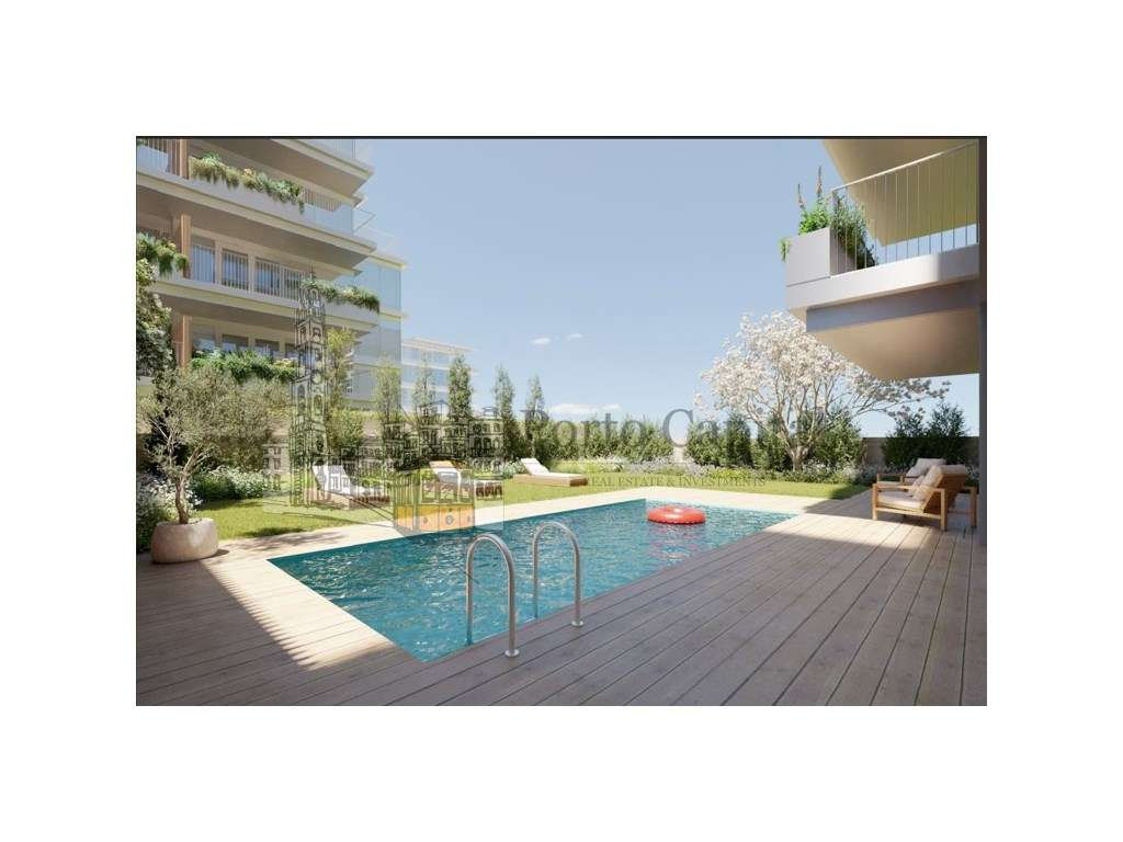 EXCELENTE APARTAMENTO T2, COM VARANDA, LUGAR DE GARAGEM E ARRUMO, E... - Grande imagem: 4/25