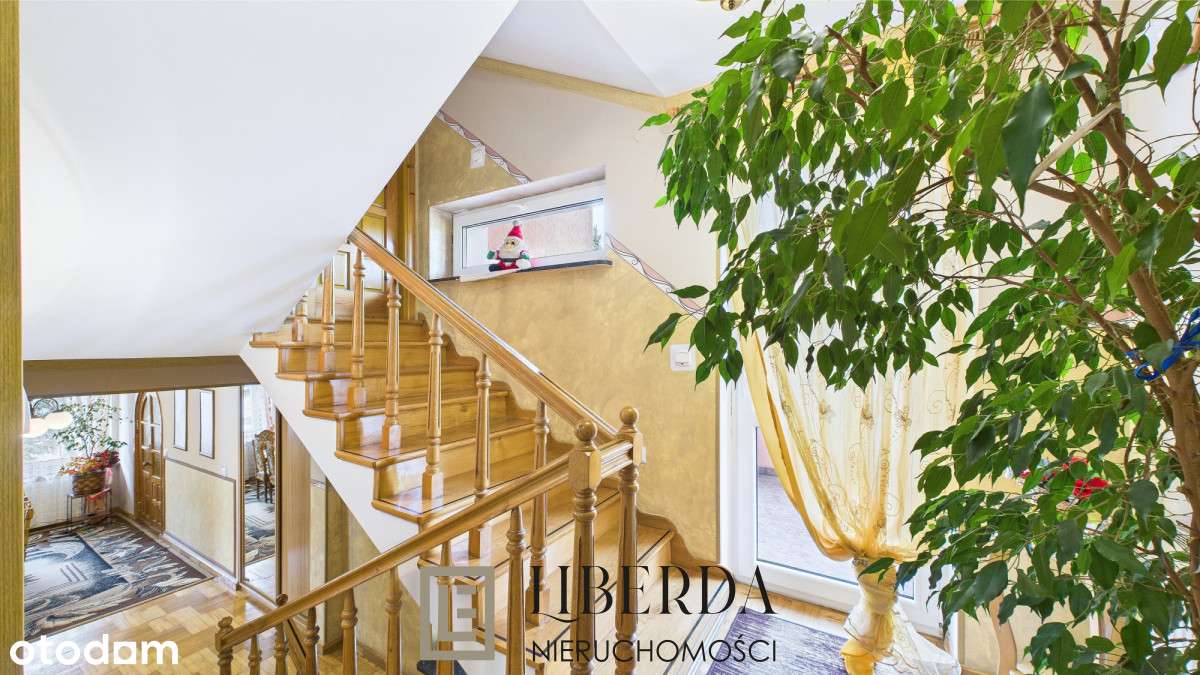 Dom wolnostojący, 8 pokoi, niski koszt utrzymania - Pełny obrazek: 4/18