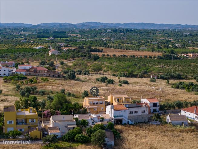 Moradia Isolada T3 com Jardim e Garagem em Bernardinheiro, Tavira-42