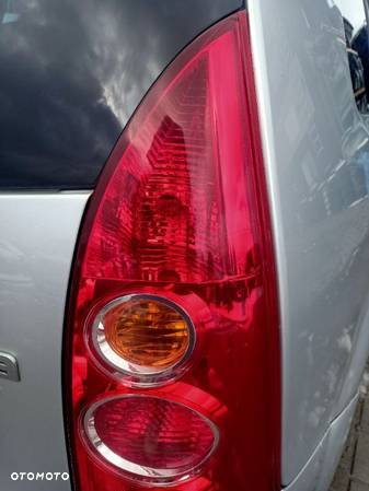 Lampa Prawa Tylna Prawy Tył Mazda Premacy Europa - 5