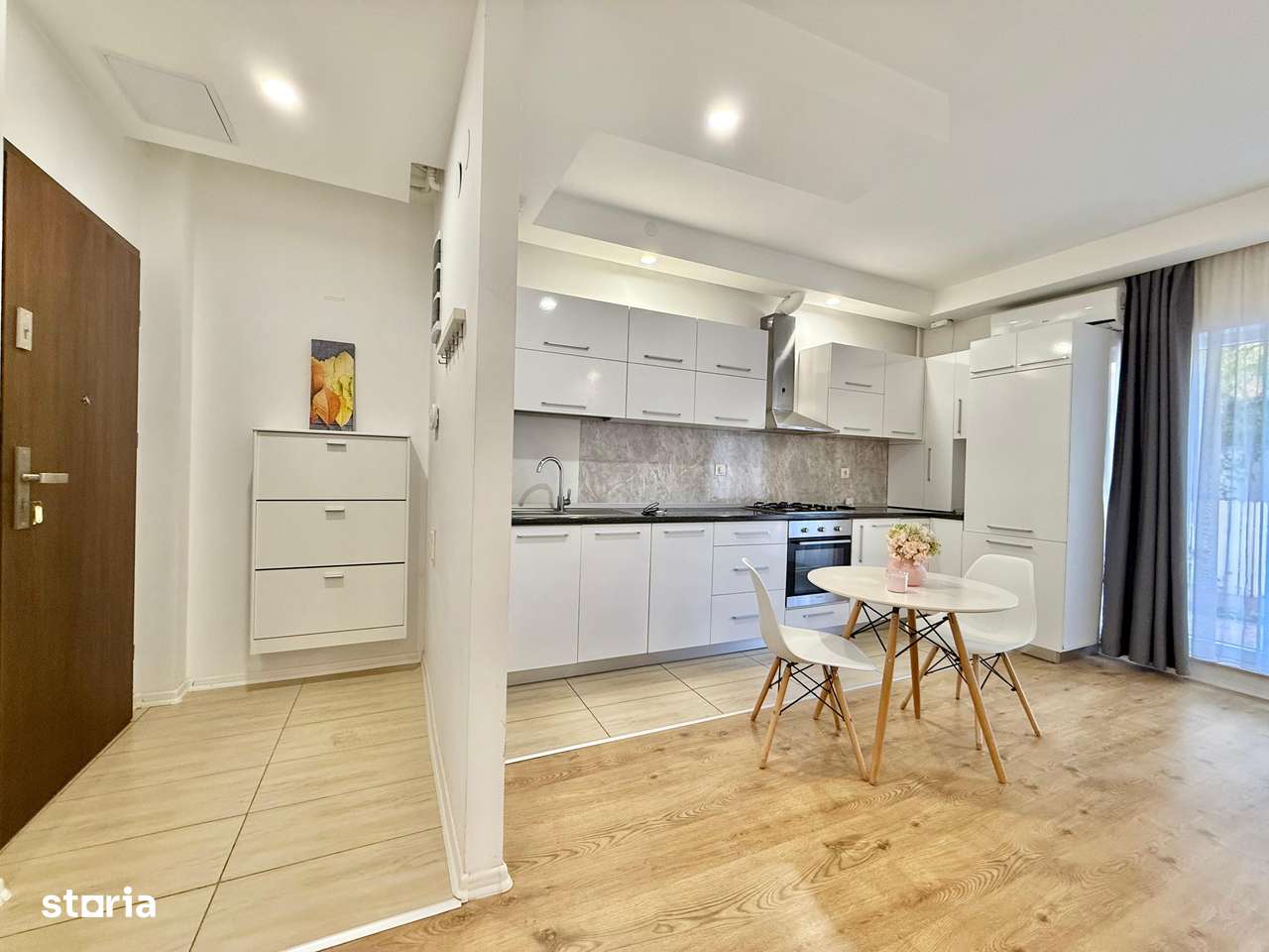 COSMOPOLIS - Apartament 2 camere, parter, mobilat si utilat - Imagine principală: 3/17