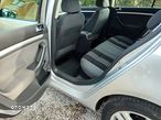 Volkswagen Golf 2.0 TDI DPF Comfortline - 19