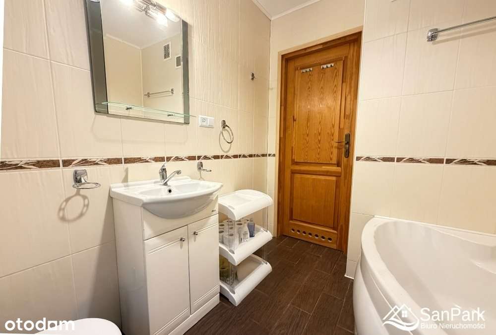 Dom na sprzedaż, Bystre-6