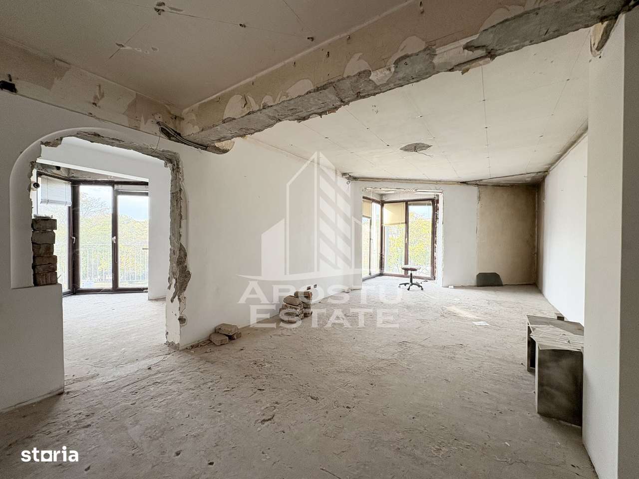 Vedere superbă spre Parcul Botanic, apartament 3 camere, Piața Unirii - Imagine principală: 3/6