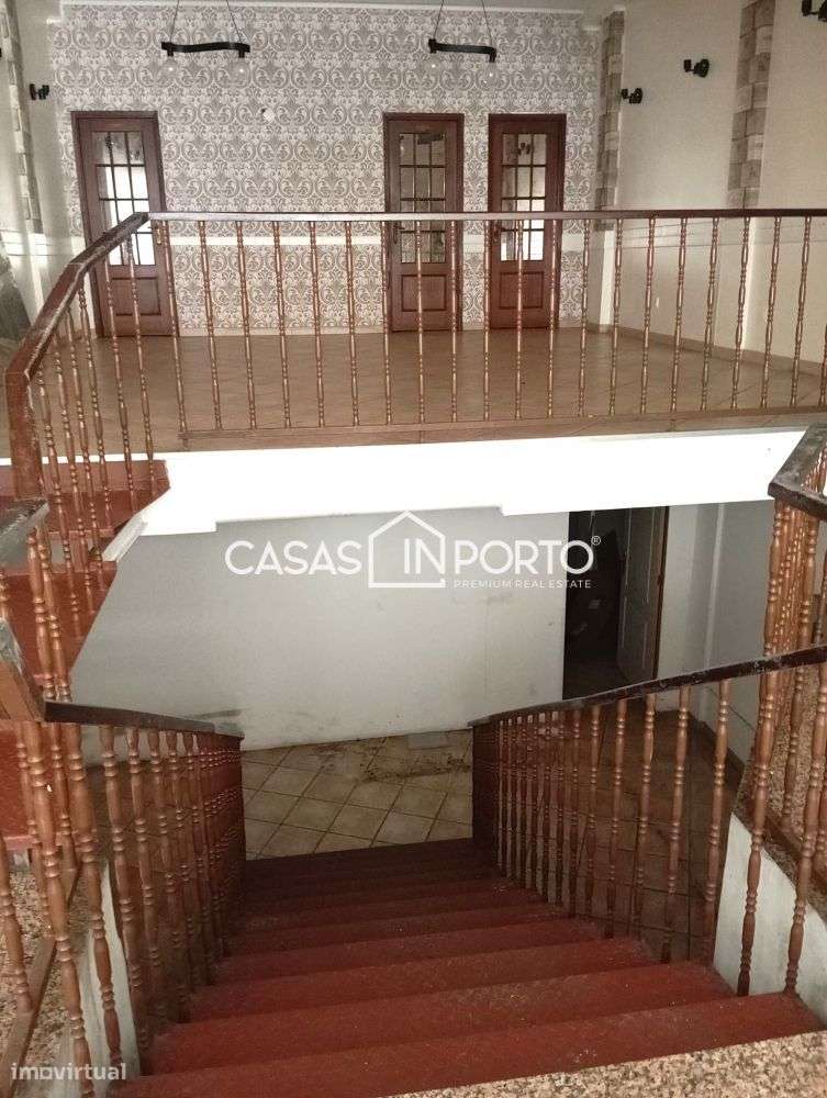 Arrenda-se Loja Ampla para Restauração - Porto - Grande imagem: 4/10