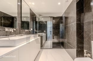 Apartamento T2 Renovado, Mobilado, Ar Condicionado e com Varanda no Ar - Grande imagem: 4/36