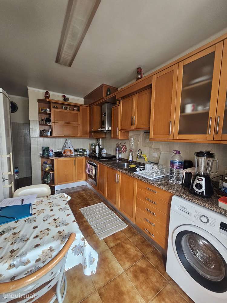 VENDE-SE | Apartamento T3 | Entroncamento – Zona Norte-4