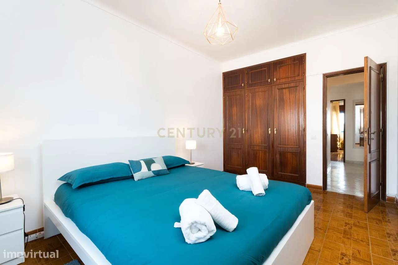 Apartamento T3 com Vista Rio e Garagem – Centro de Setúbal-5