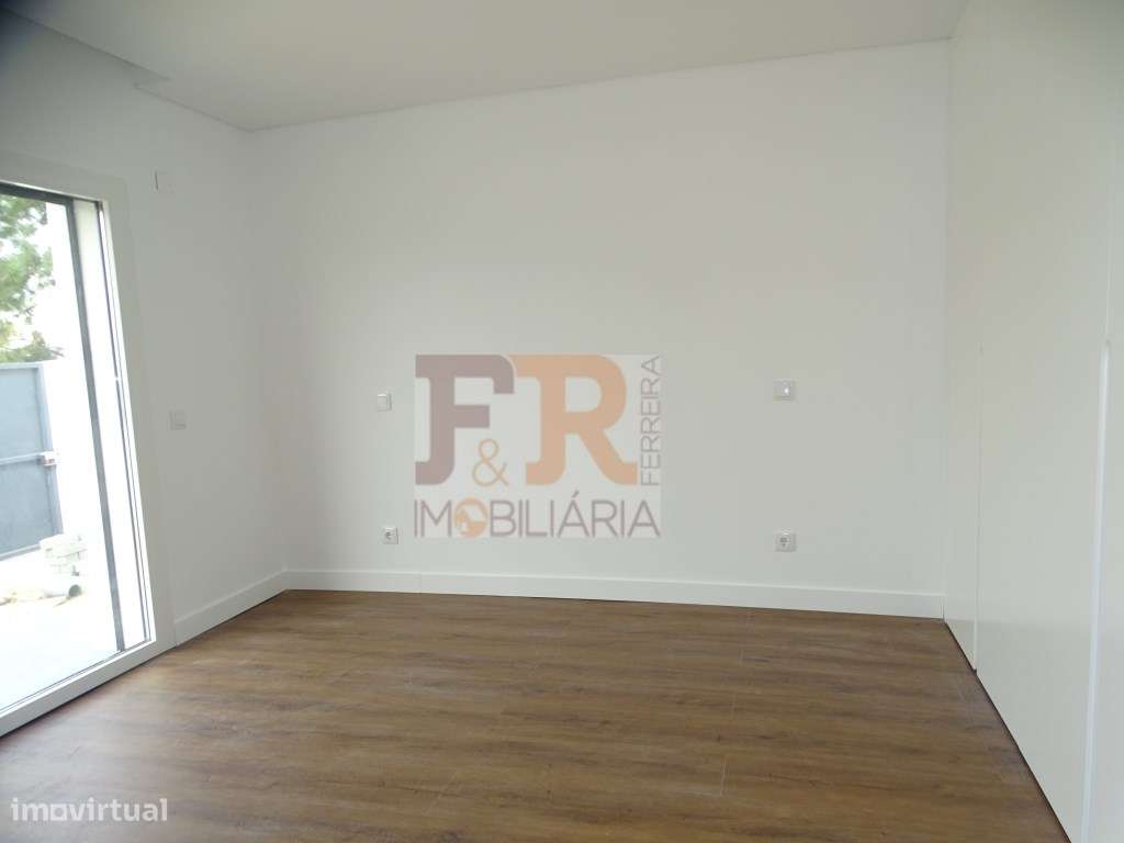Moradia Térrea 'PRONTA'T3 com Garagem e Piscina Quinta do Anjo, Pal...-16