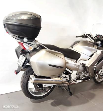 Yamaha FJR 1300 - 3