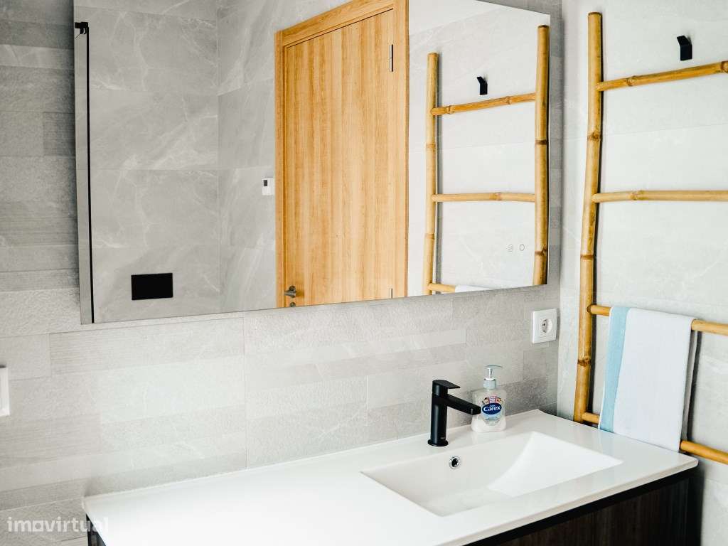 Moradia T3 com Piscina a 5 Minutos da Lagoa de Óbidos-17