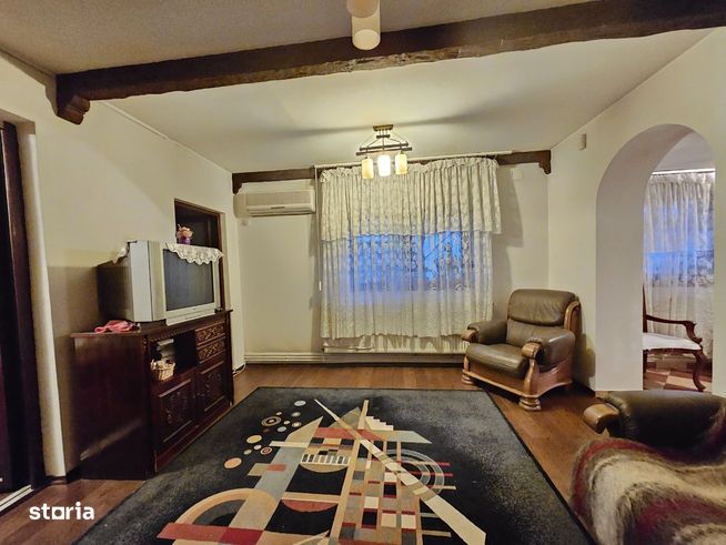 Laminorului I Casa de vanzare I Parter + Pod I 124 mp I Curte IParcare-0