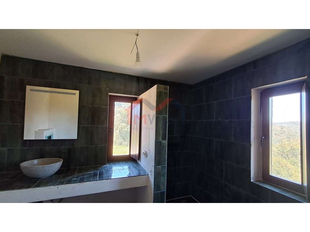 Moradia V2 renovada com vista campo - Loulé-8