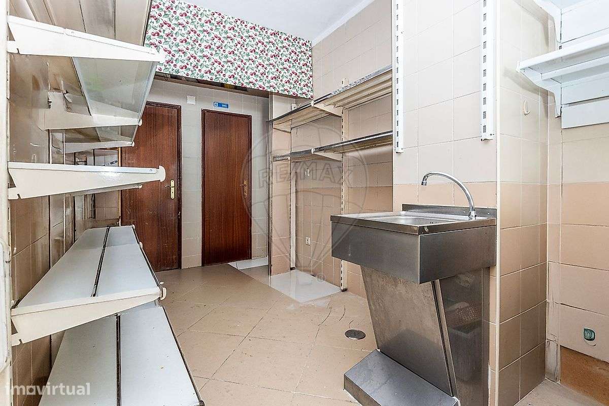 Loja  para arrendamento - Grande imagem: 5/13