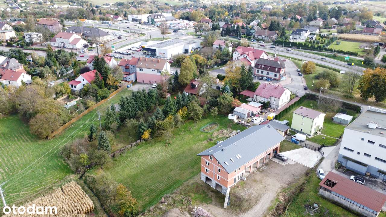 4 DZIAŁKI BUDOWLANE + BUDYNEK USŁUGOWY - HALA-5