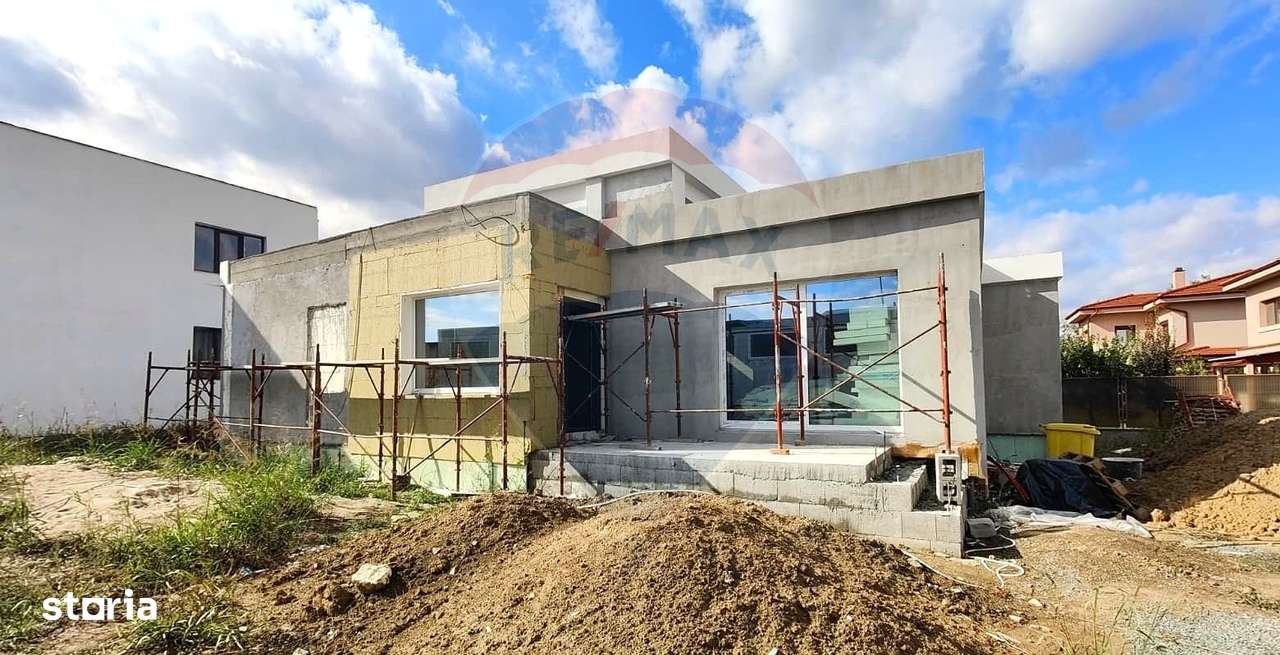 Casă / Vilă cu 5 camere de vânzare în zona Kamsas Constanta