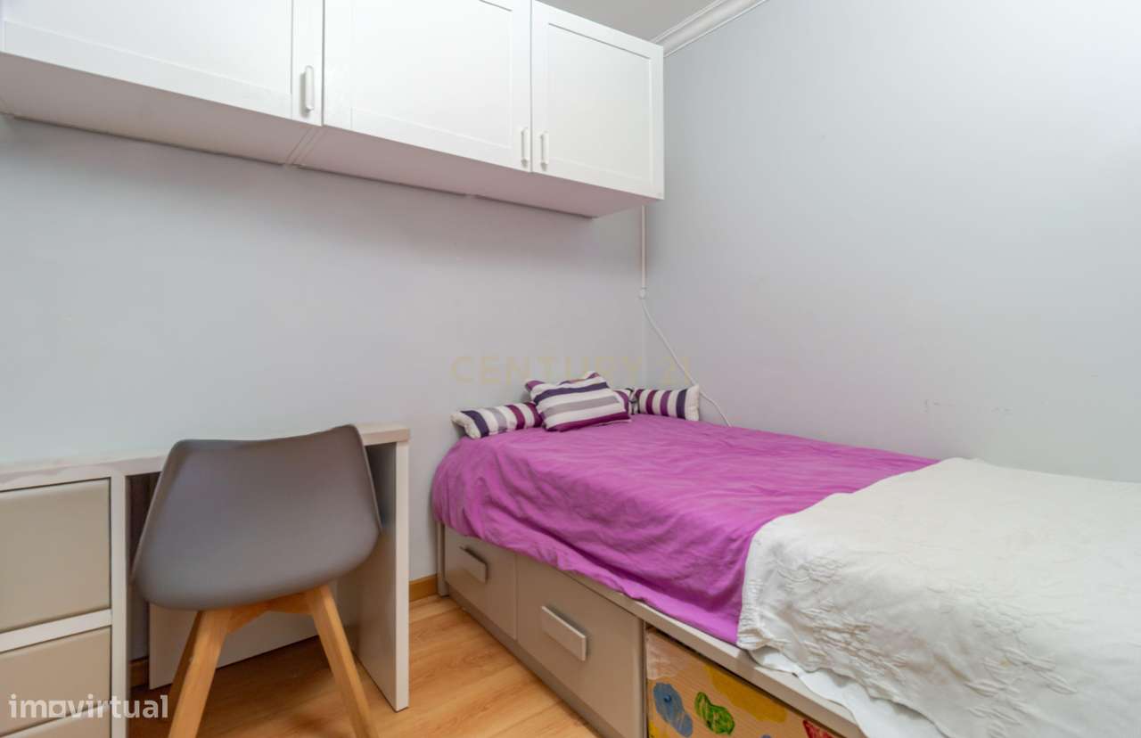 Apartamento T3 Remodelado (T4 de origem) em Setúbal-17