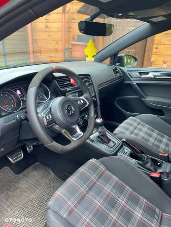 Volkswagen Golf 2.0 GTI DSG - 8