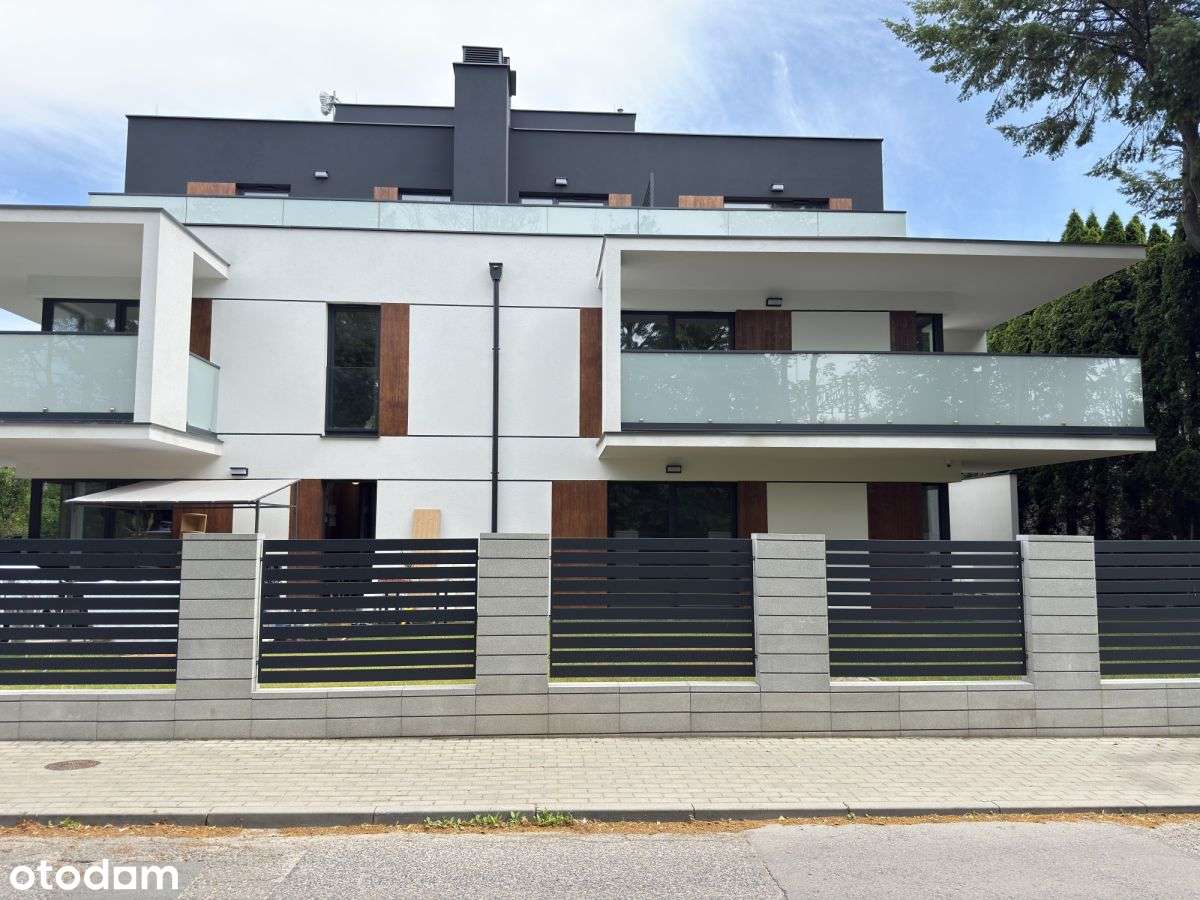 Słoneczny apartament 3 pokoje w Orłowie-0