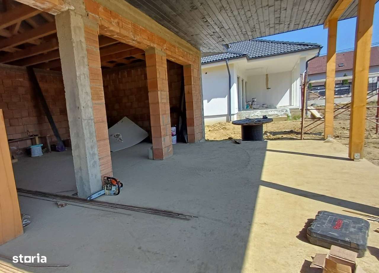 Casă individuală - Corunca-1