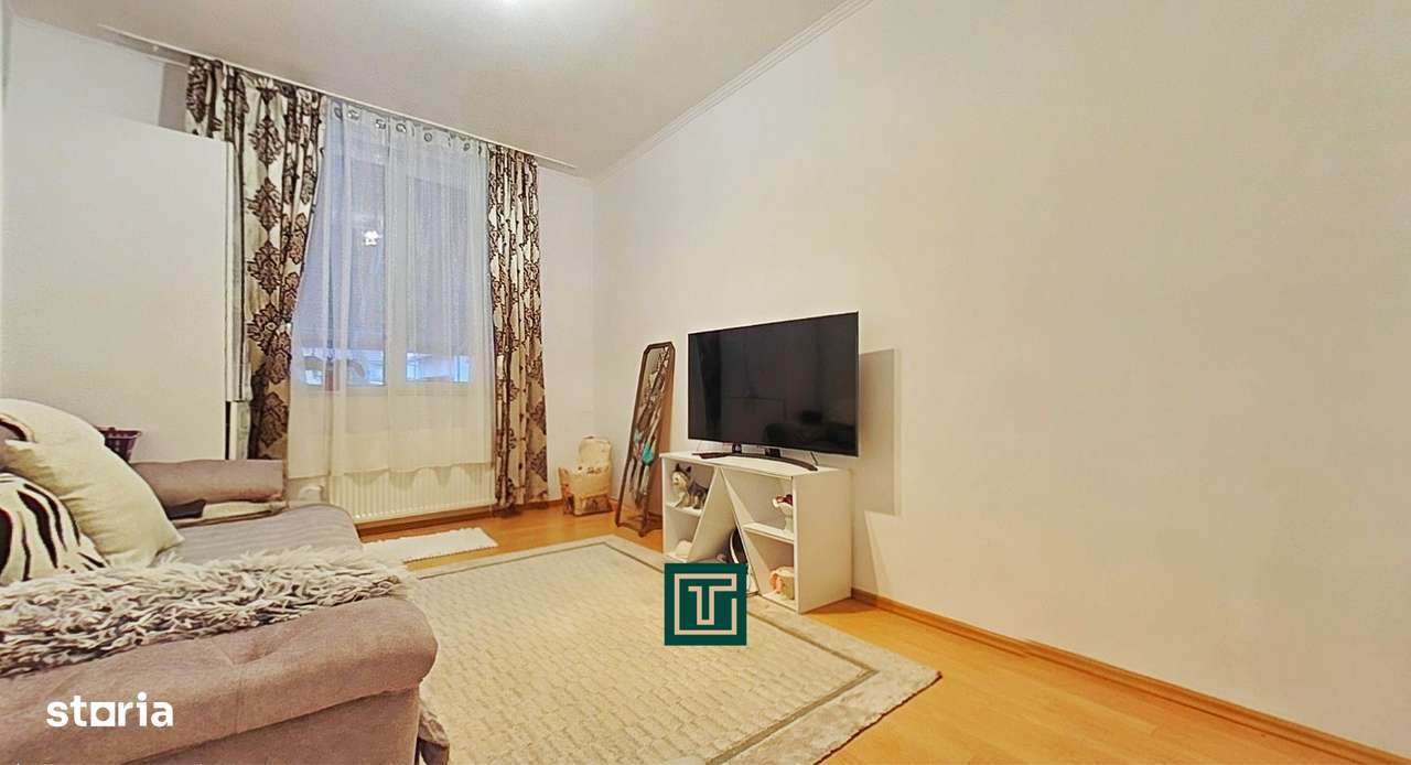 Casă cu 15 camere, teren generos, piscină și 2 corpuri–Fântânele, Arad-12