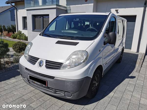 Renault Trafic - 1