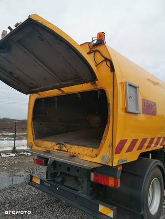 Iveco Eurocargo 180e25 euro 5 zamiatarka Johanston VT800 - 4