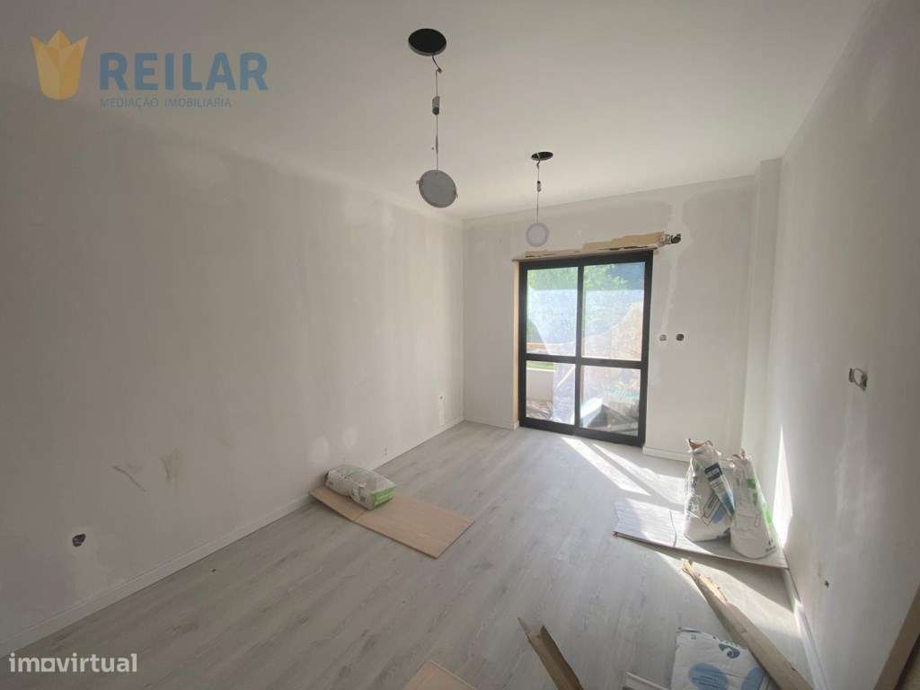 Castanheira do Ribatejo - T2 Remodelado - Grande imagem: 5/17