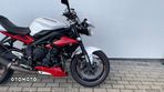 Triumph Street Triple - 7