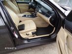 BMW Seria 5 520d Touring - 9