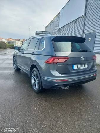 VW Tiguan 2.0 TDI R-Line DSG 4Motion - 17