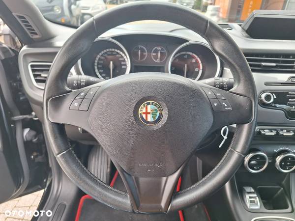 Alfa Romeo Giulietta 2.0 JTDM 16V Turismo - 23