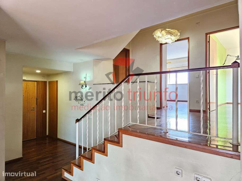 Oferta da escritura e Registo - Ap. T3 - Vila das Aves-19