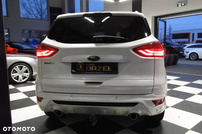 Ford Kuga - 8