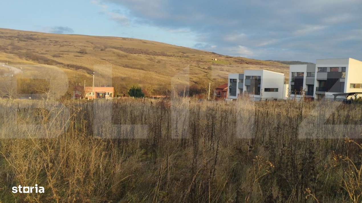 Teren intravilan 2344 mp, construibil imediat, zona Terra Gardens, pen - Imagine principală: 2/2