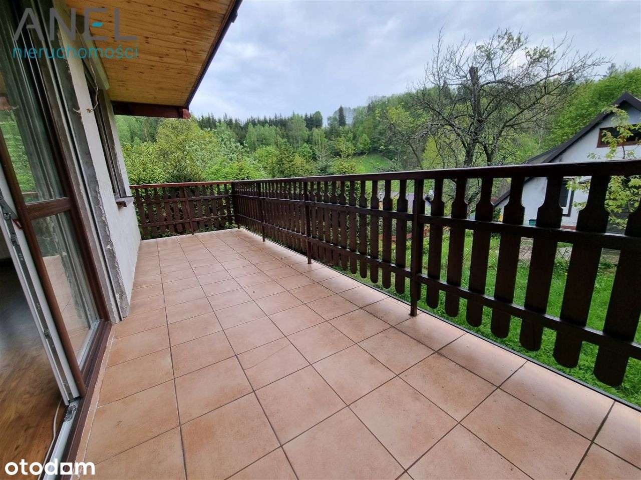 Dom w pobliżu wyciągów narciarskich-8