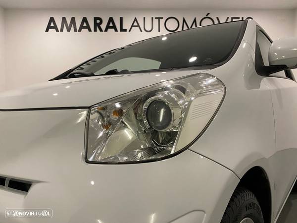 Toyota iQ 1.0 VVT-i Essential+AC - 15