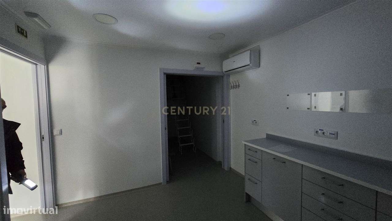 Loja em Queluz e Belas, Sintra - Oportunidade Única! - Grande imagem: 4/9