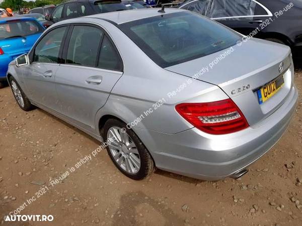 Dezmembrez Mercedes-Benz C-Class W204/S204/C204 [facelift] [2011 - 2015] Sedan 4-usi C 220 CDi Blue - 4